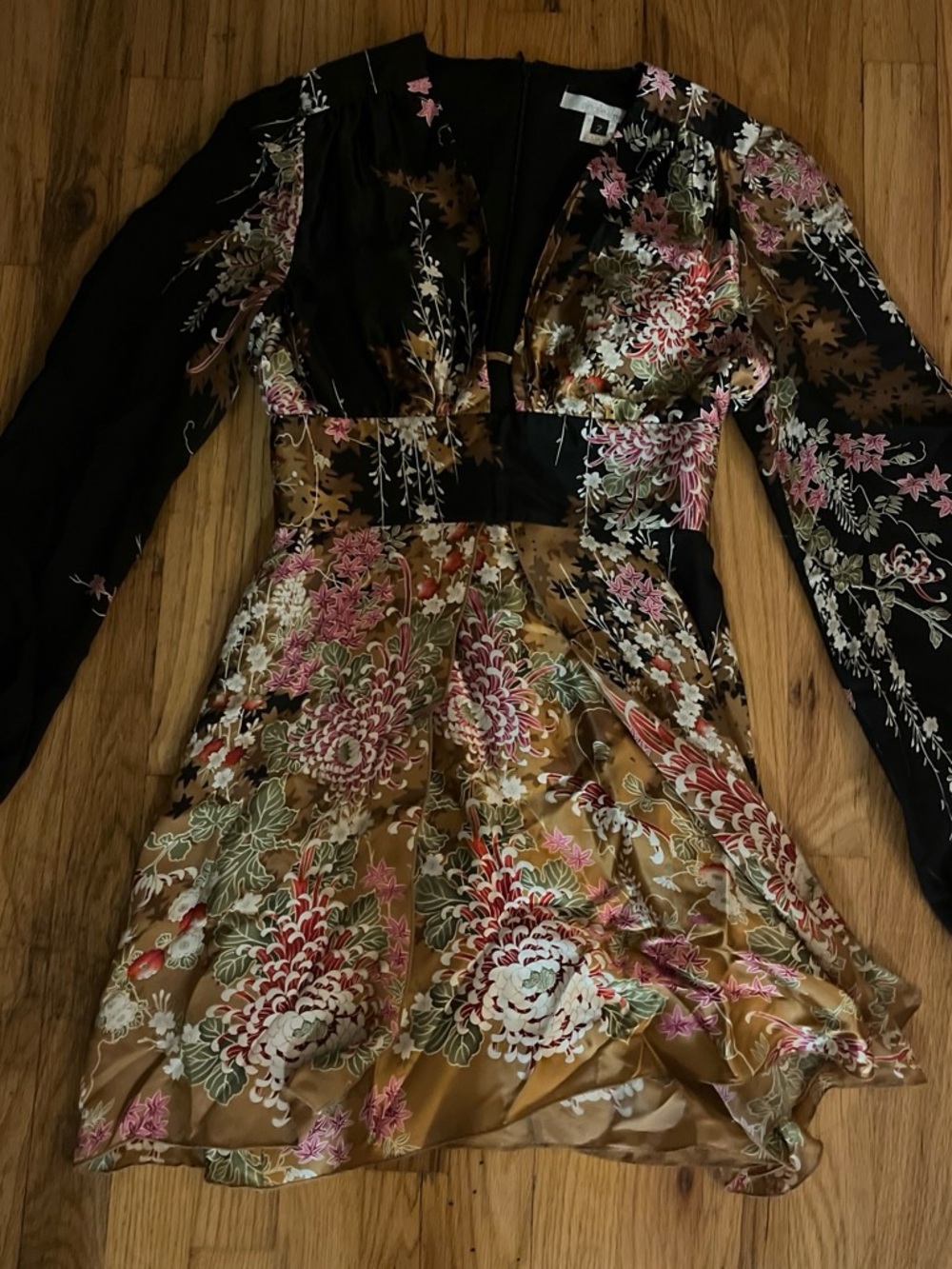 Simple Black and Gold Floral Long Sleeve Mini Dress
